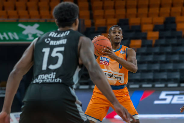 盟和部分媒 盟和部分媒