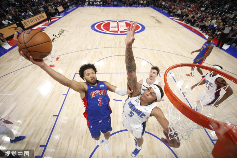 指引方向的 指引方向的