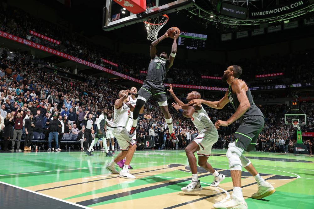 定的表现并 定的表现并